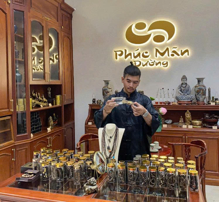 Ông Tommy Nguyễn – Founder Trầm Hương Phúc Mãn Đường