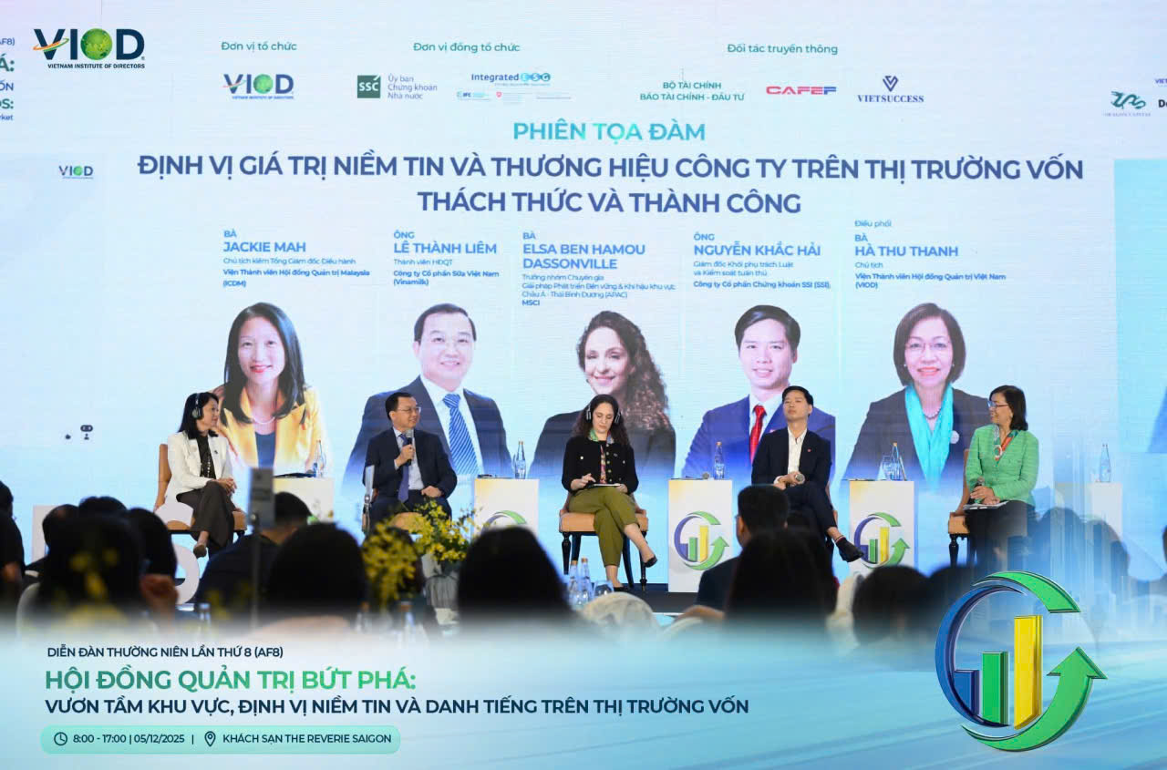 Phiên toạ đàm "Định giá giá trị niềm tin của doanh nghiệp Việt" là tâm điểm của diễn đàn kỳ này