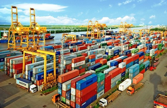 Theo Hiệp hội nhựa Việt Nam, tính tới cuối tháng 6/2018, tại cảng Cát Lái và Hải Phòng đang tồn hơn gần 5.000 container nhựa phế liệu. 