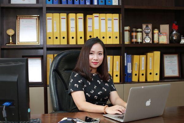 Bà Nguyễn Thị Thu Thủy, Tổng Giám đốc Công ty TNHH Mật ong rừng Forny