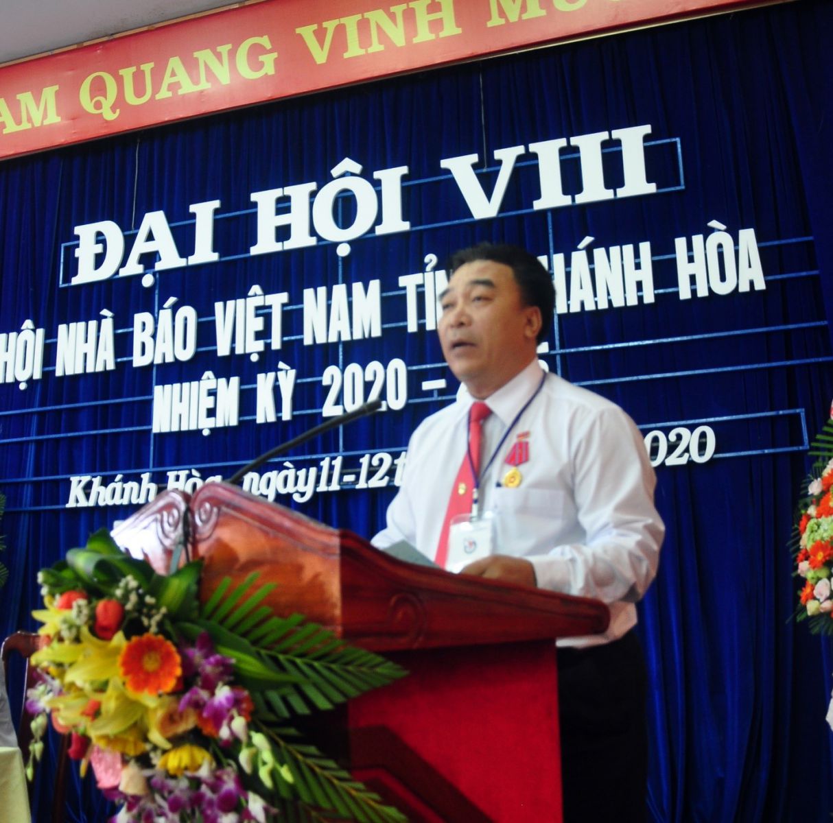 Ông Đoàn Minh Long, Chủ tịch Hội Nhà Báo Khánh Hòa phát biểu khai mạc Đại Hội