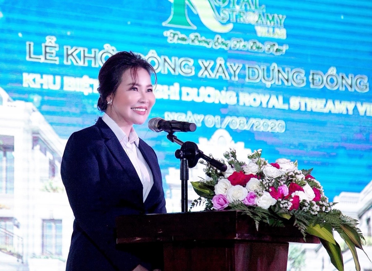 Nữ doanh nhân Nguyễn Ngọc Tiền, CEO của công ty GIS-cổ đông chiến lược của Tập đoàn CIC phát biểu tại buổi lễ.