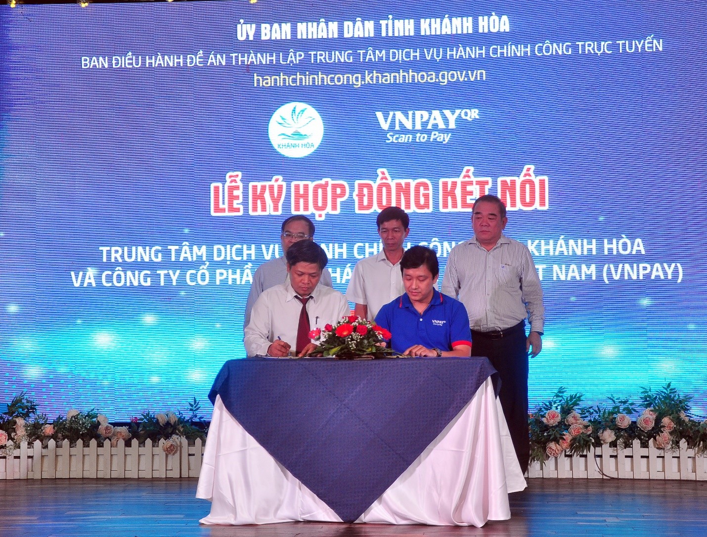 Trung Tâm Dịch Vụ Hành Chính Công Trực Tuyến Tỉnh Khánh Hòa  và Công Ty Cổ Phần Giải Pháp Thanh Toán Việt Nam (VNPAY) ký kết hợp đồng