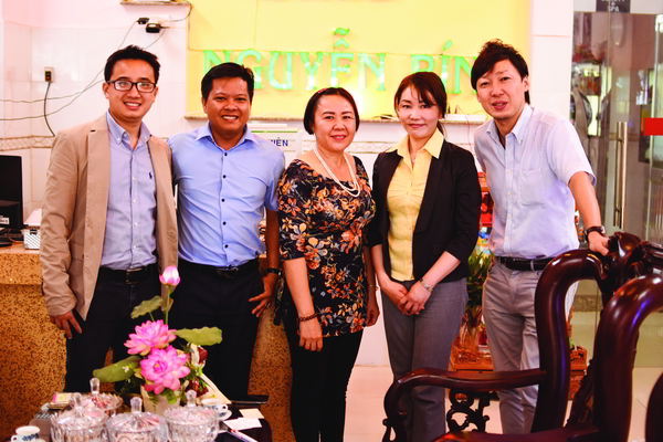 Đoàn chuyên gia Nhật Bản qua thăm và làm việc với Bún Nguyễn Bính