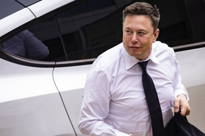 CEO Tesla Elon Musk hiện là người giàu nhất thế giới. Ảnh: Bloomberg