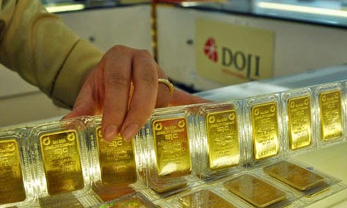 Giá vàng trong nước sáng nay cao hơn thế giới vài trăm nghìn đồng