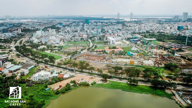 Khu Nam Sài Gòn đang trở thành đại công trường với nhiều dự án giao thông quy mô đầu tư lớn đã và sắp được triển khai đầu tư.