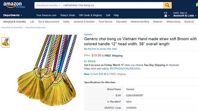 Chổi đót từ Việt Nam có giá bán gần 20 USD trên Amazon.