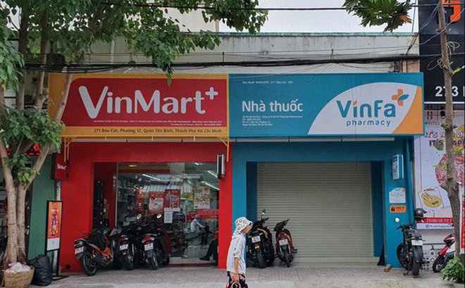 Nhà thuốc VinFa sắp mở đặt cạnh cửa hàng VinMart+ ở Tân Bình (TP.HCM) - Ảnh: Hải Đăng