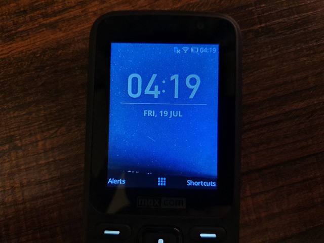 Giao diện KaiOS hiện tại trên các thiết bị feature phone