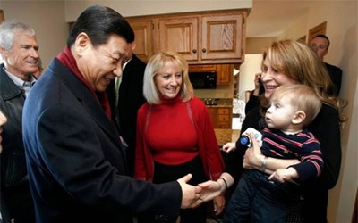 Ông Tập Cận Bình, khi đó còn là Phó chủ tịch Trung Quốc, trong chuyến thăm Iowa, Mỹ vào năm 2012. Nguồn: WSJ/AP