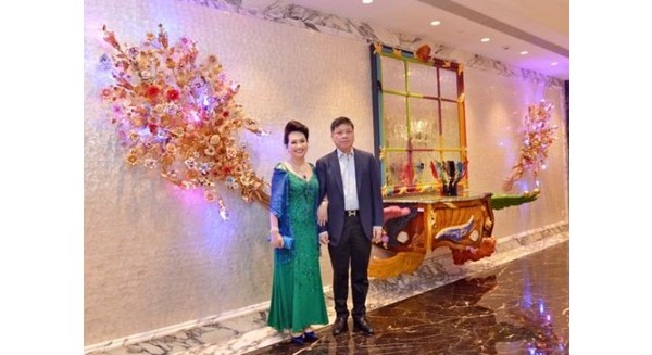 Vợ chồng nữ doanh nhân Trương Mỹ Lan và ông Chu Nap Kee Eric