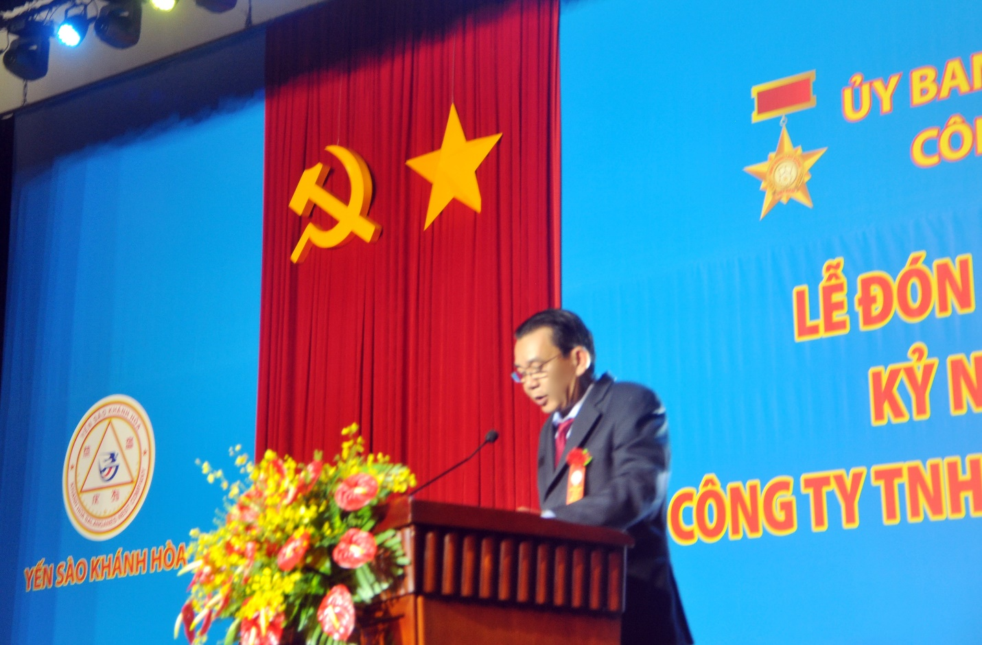 Ông Nguyễn Anh Hùng - Tổng Giám đốc Công ty Yến sào Khánh Hòa), Chủ tịch Hội đồng thành viên Công ty Yến sào Khánh Hòa phát biểu