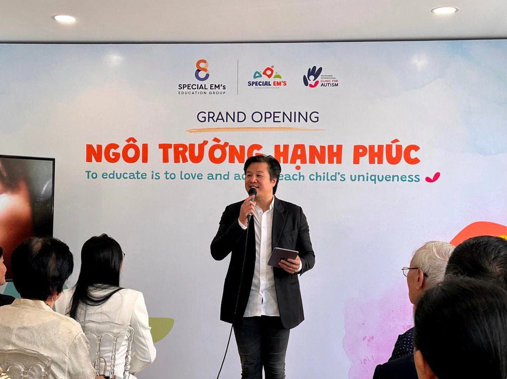 Có hai con từng bị chẩn đoán tự kỷ, một doanh nhân mạnh tay đầu tư vào giáo dục chuyên biệt, khẳng định không rút tiền mua nhà, mua xe