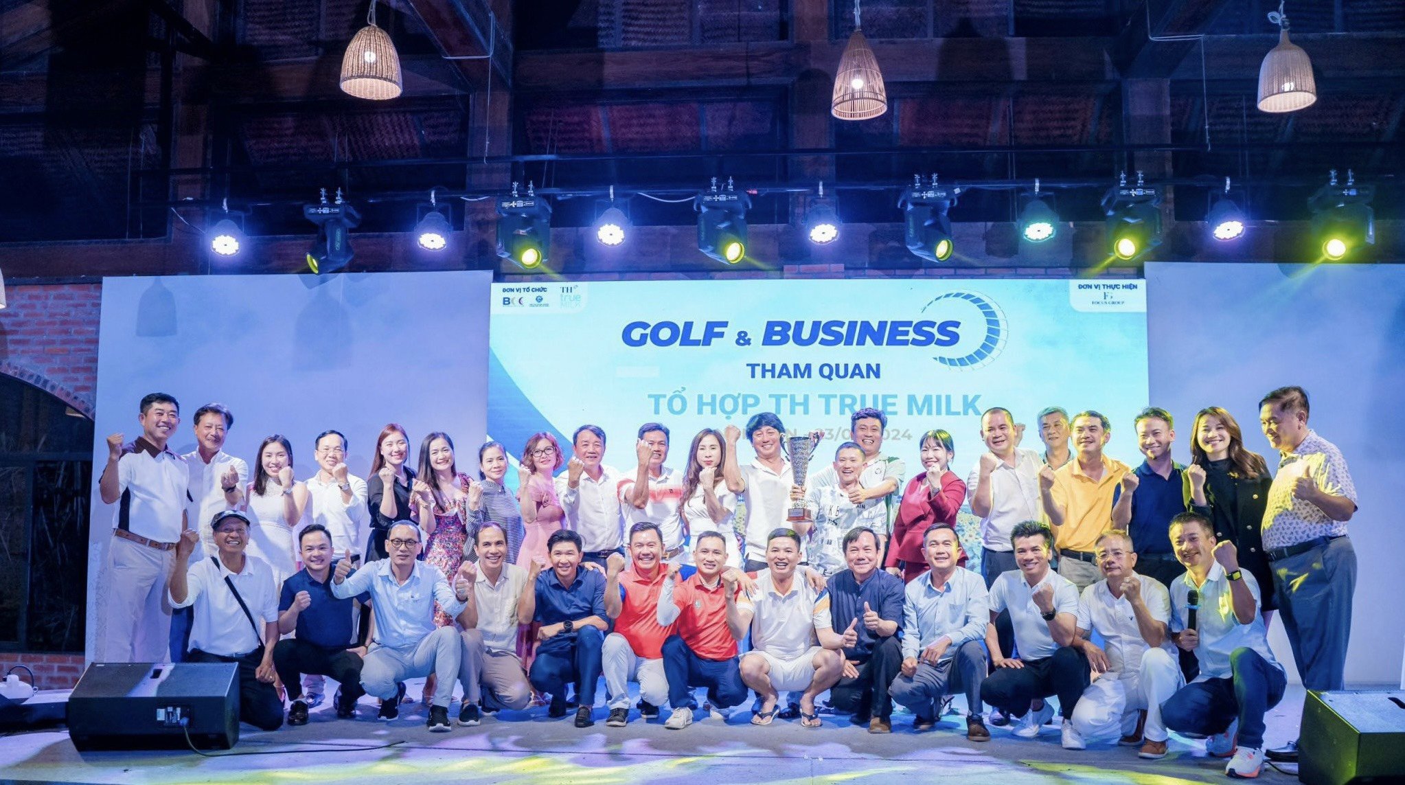 Giải Golf & Business tham quan nhà máy TH True Milk và Giao lưu golf  với CLB Golf Phủ Qùy tại Nghệ An
