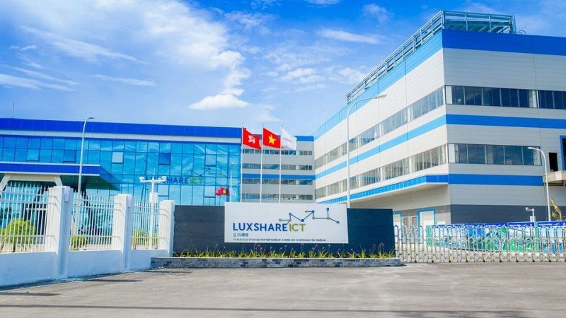 Từng được đánh giá là ‘vùng trũng’, đến nay đón loạt đại bàng Foxconn, Luxshare, Goertek...: Tỉnh miền Trung sẽ đầu tư cảng biển, sân bay, hạ tầng năng lượng