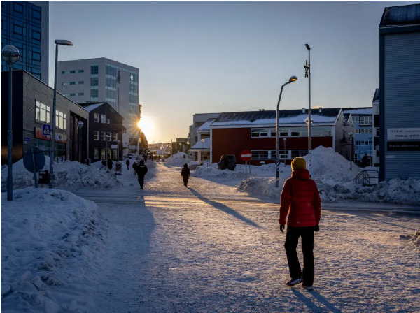 Nổi giận vì ông Trump đòi thâu tóm Greenland, Đan Mạch tuyên bố 