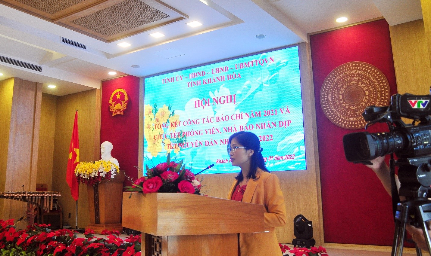 Bà Lưu Hồng Vân, Phó Ban Tuyên Giáo Tỉnh Ủy Tổng kết công tác Báo chí năm 2021