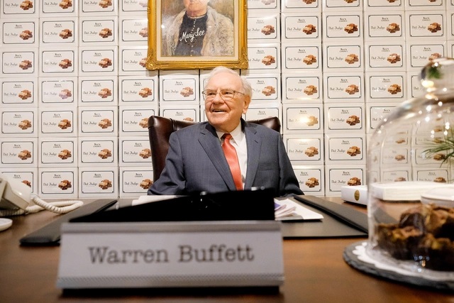 Tỷ phú Warren Buffett. Ảnh: Money