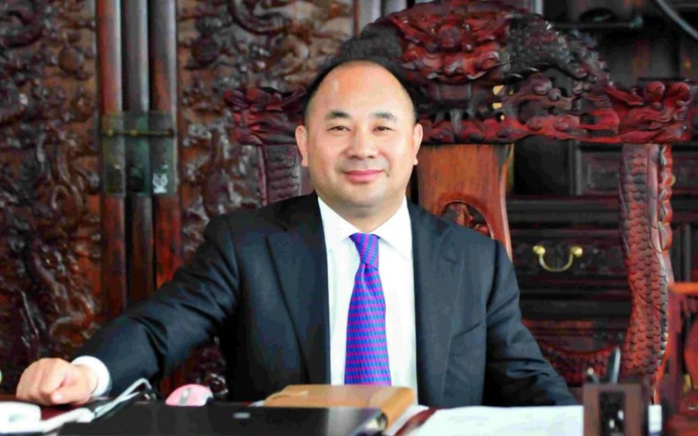 CEO lương triệu đô bỏ việc, làm "ông chủ của chính mình": Tưởng liều lĩnh mà hóa ra "ủ mưu" từ lâu, đánh nhanh thắng gọn để nắm giữ loại khoáng sản trăm tỷ