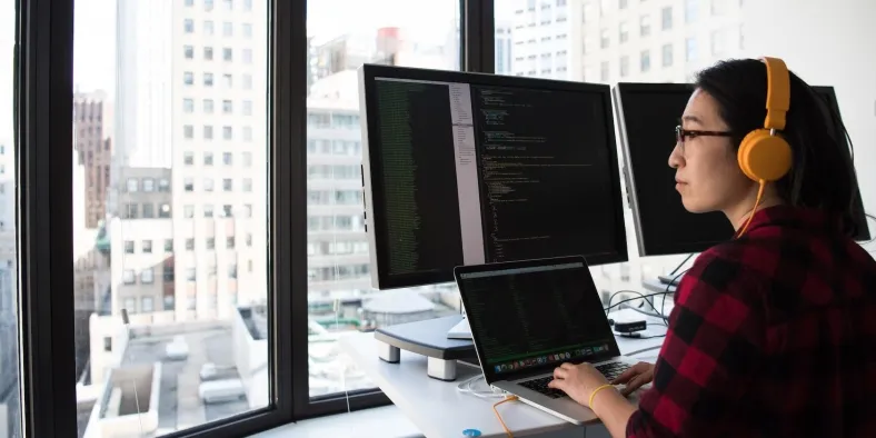 Sếp FPT: Người Việt Nam có tố chất làm AI, nếu có thua thì chỉ thua Mỹ, Trung Quốc, Nga, Ấn Độ và 3 đến 5 quốc gia khác thôi!