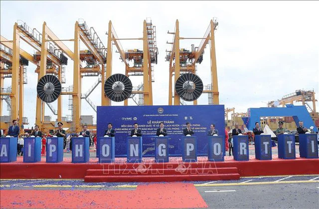 "Siêu cảng" container 7.000 tỷ: Mở toang cửa ngõ ra biển, Việt Nam ghi dấu trên bản đồ logistics thế giới