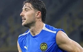 Tranh cãi khi nhập tịch, cầu thủ triệu USD của Malaysia tiết lộ thân phận thật