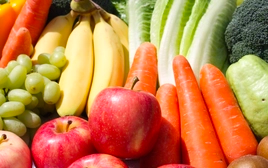 Mỹ đánh giá đây là 12 loại rau quả ngậm thuốc trừ sâu nhiều nhất năm 2025