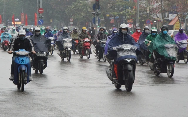 20092828-11-thoitiet-17624193984501098989036-1765705637064798731752-1774175043115108902115-0-0-400-640-crop-17741754008141824495191 Một dịch vụ tại ngân hàng sẽ bị dừng hoàn toàn từ 1/4, người dân đặc biệt chú ý - Ảnh 2.