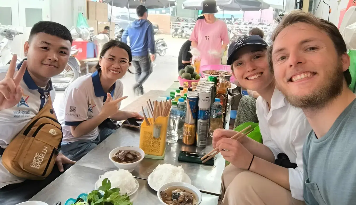 - Ảnh 2. - Ảnh 2.