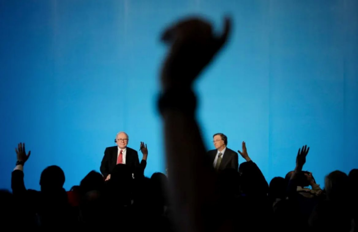 Bill Gates bị loạt tỷ phú quay lưng - Ảnh 1.