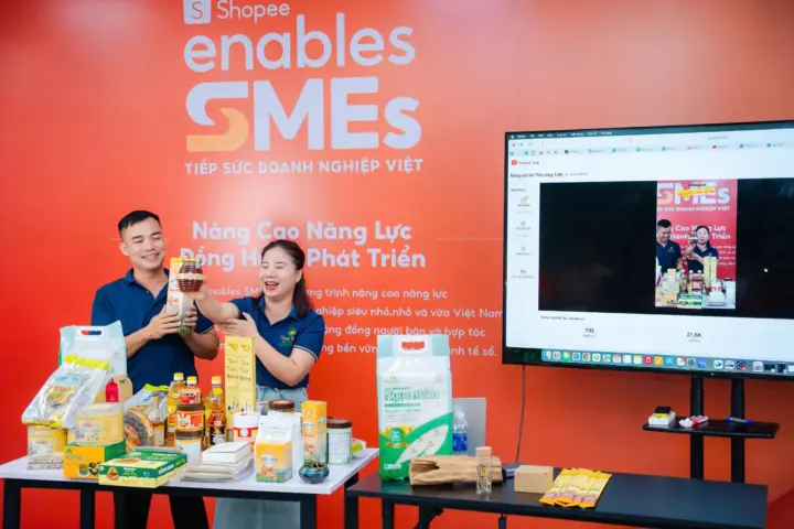 z7758983942209_5c47684b56243c63281441ea28d1aa38