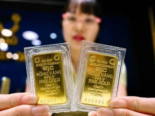 Giá vàng bạc hôm nay 17/8 bùng nổ: Phú Quý, Bảo Tín Mạnh Hải, Doji, SJC điều chỉnh mạnh - Ảnh 1.